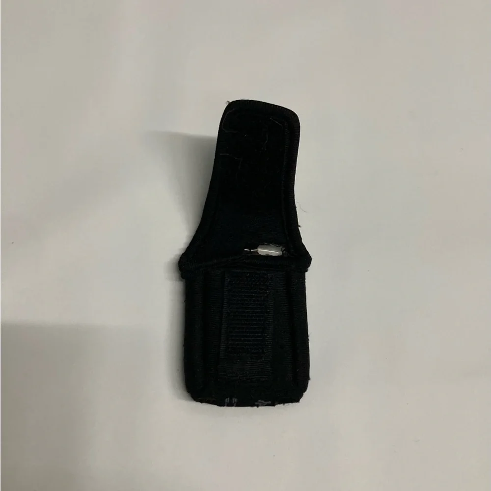 Black Universal Silicone Protective Case Sleeve for Small Wearable Device